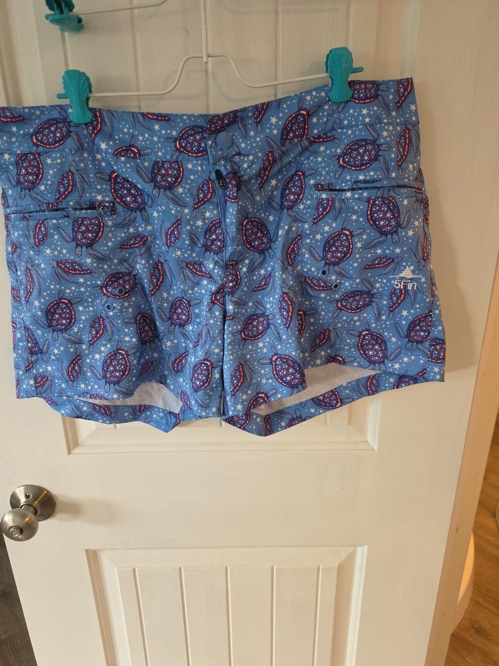 5Fin Blue Sea Turtle Print Board Shorts Women's Size 12 Patriotic Stars